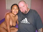 Amateur Thai Girl Giving A Big Bald Guy A Blowjob And Getting Her Pussy Licked