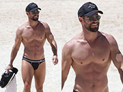 Is this one of the Hemsworth brothers looking delicious in a tiny speedo?